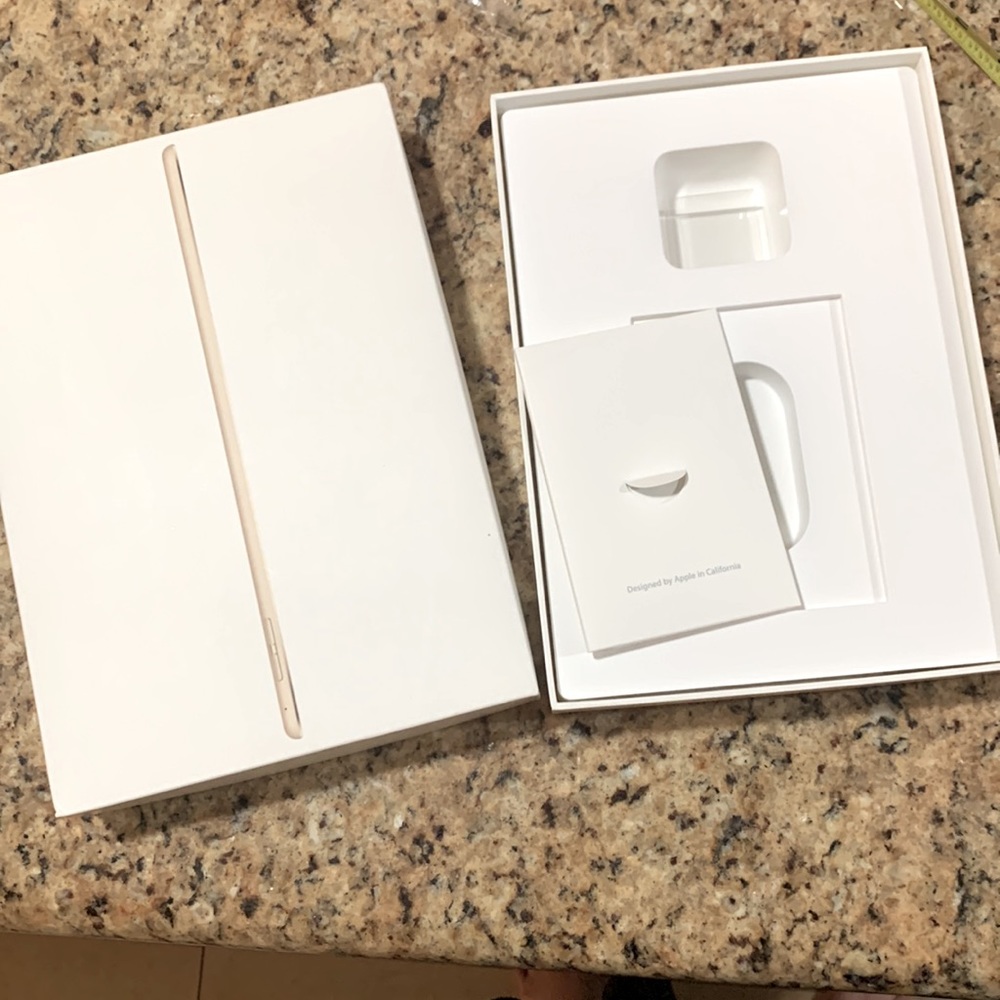 Empty Apple iPad Air box